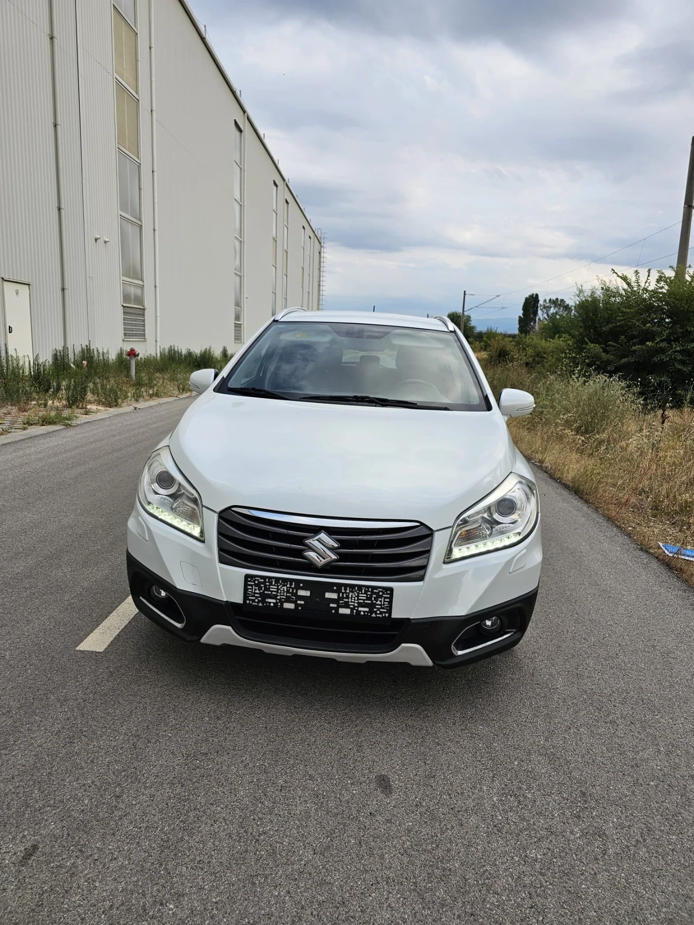 Suzuki SX4 S-Cross S X 4  S-cross  4x4 - изображение 3