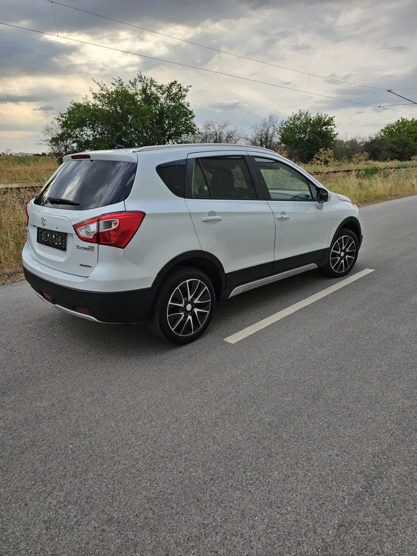 Suzuki SX4 S-Cross S X 4  S-cross  4x4 - изображение 7