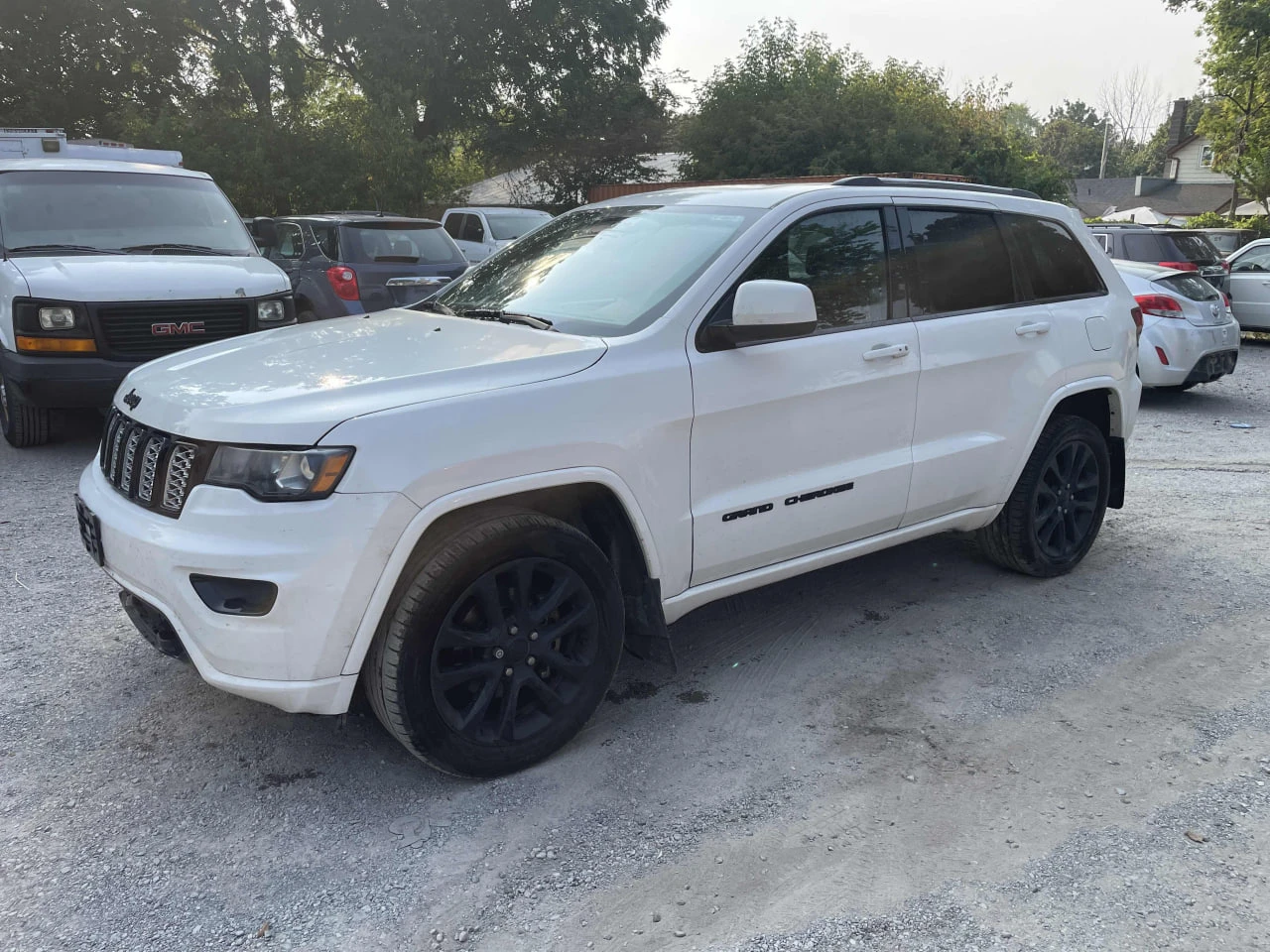 Jeep Grand cherokee 2018 ALTITUDE 3.6 * БЕЗ ПЪРВОНАЧАЛНА ВНОСКА*  - изображение 2