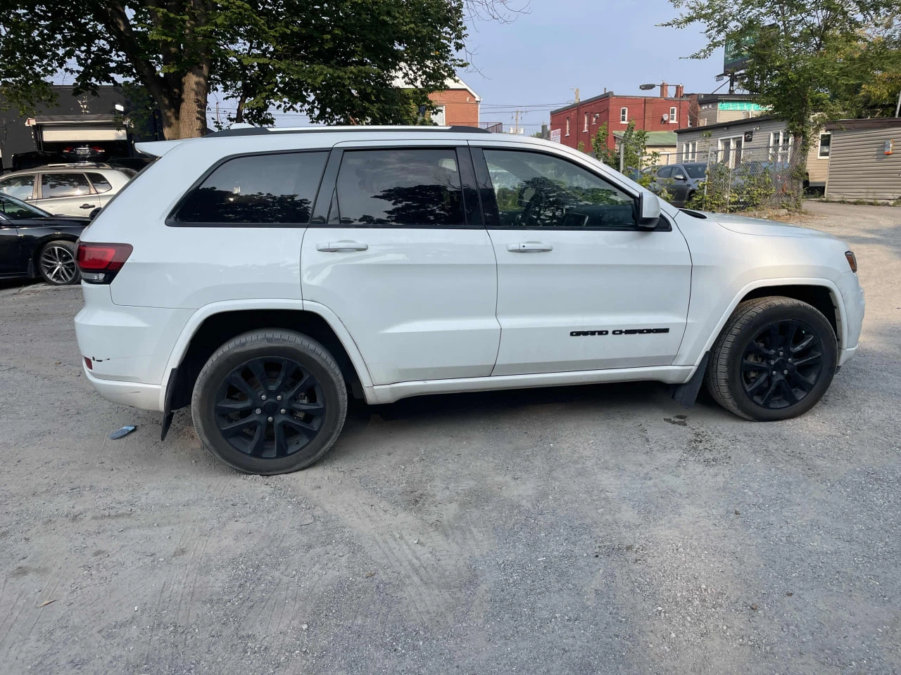 Jeep Grand cherokee 2018 ALTITUDE 3.6 * БЕЗ ПЪРВОНАЧАЛНА ВНОСКА*  - изображение 4