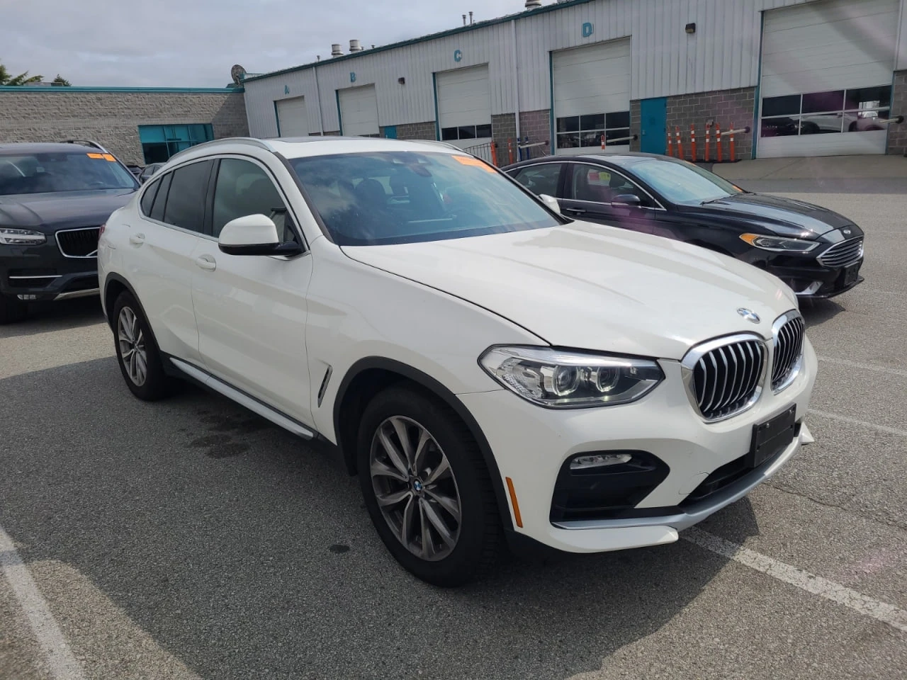 BMW X4 * CARFAX * АВТО КРЕДИТ * ЦЕНА ДО БГ! - изображение 2