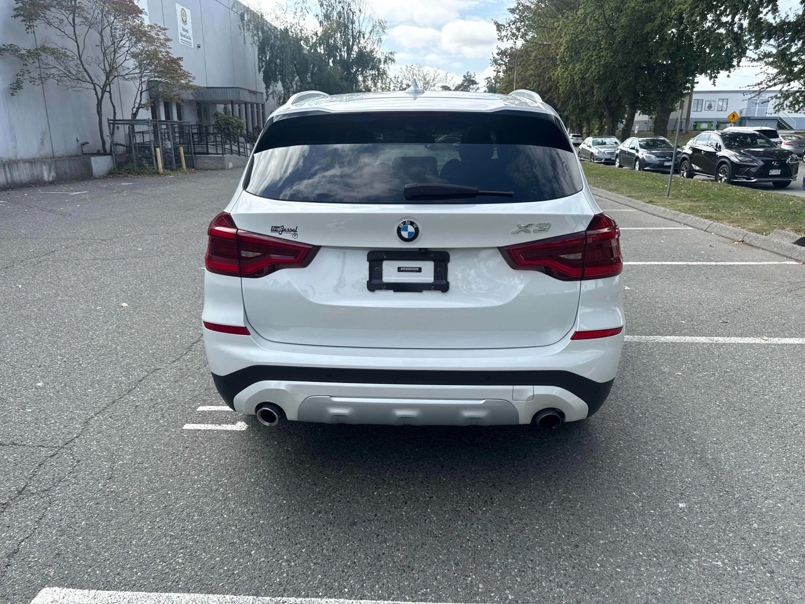 BMW X3 xDrive* CARFAX* БЕЗ ПЪРВОНАЧАЛНА*  - изображение 5