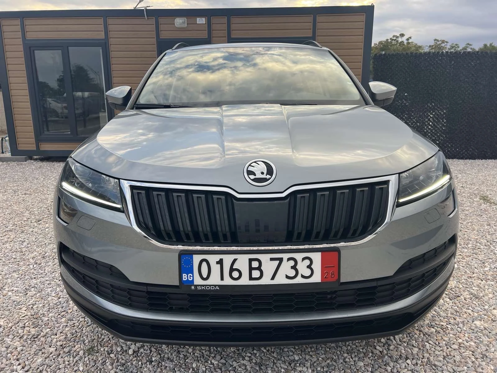 Skoda Karoq 2.0 TDI  4X4  Executive 150HP - изображение 2