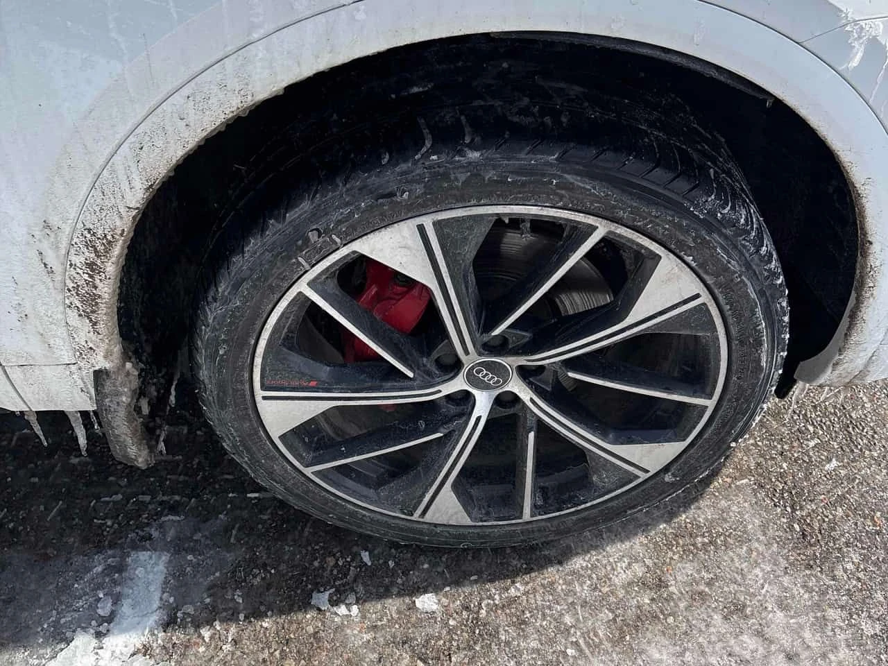 Audi SQ5 * Progressiv * CARFAX * ДИСТРОНИК * ПОДГРЕВ * ПАМЕ, снимка 7 - Автомобили и джипове - 53880168