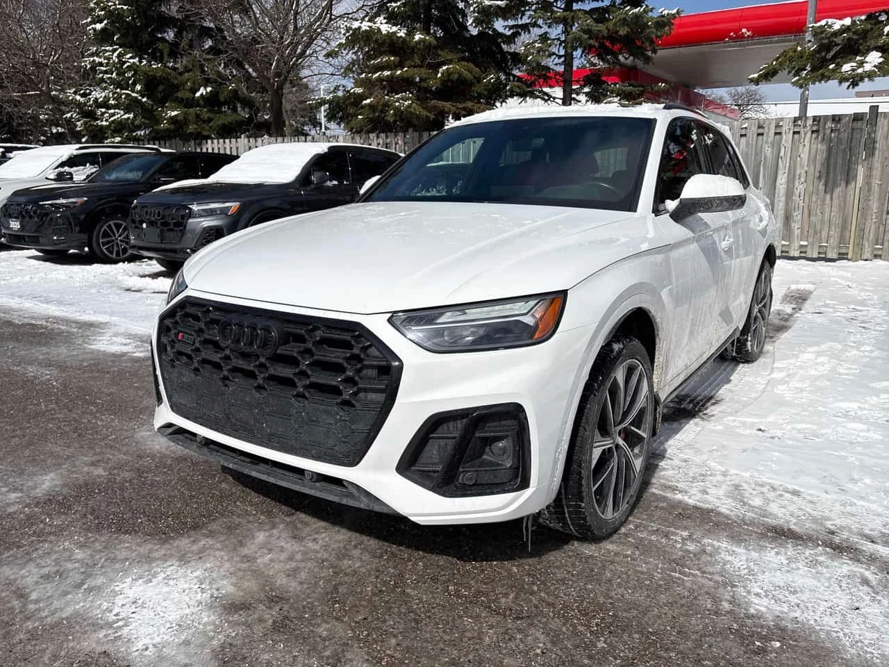 Audi SQ5 * Progressiv * CARFAX * ДИСТРОНИК * ПОДГРЕВ * ПАМЕ, снимка 11 - Автомобили и джипове - 53880168