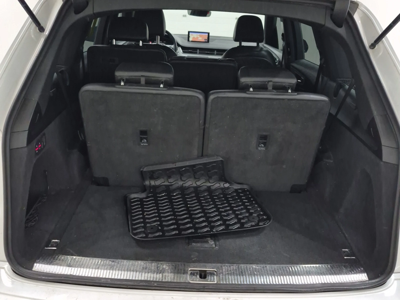 Audi Q7 3.0T * TECHNIK * ��������� * CARFAX * 7 ����� *  | Mobile.bg � ����������� 10