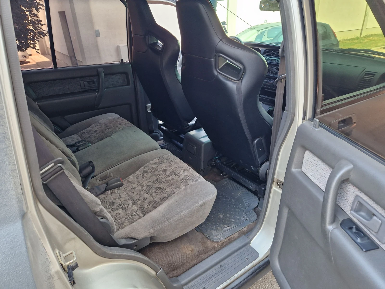 Isuzu Trooper 3.0дизел, 159к.с, 7места, ръчка, снимка 9 - Автомобили и джипове - 55005321