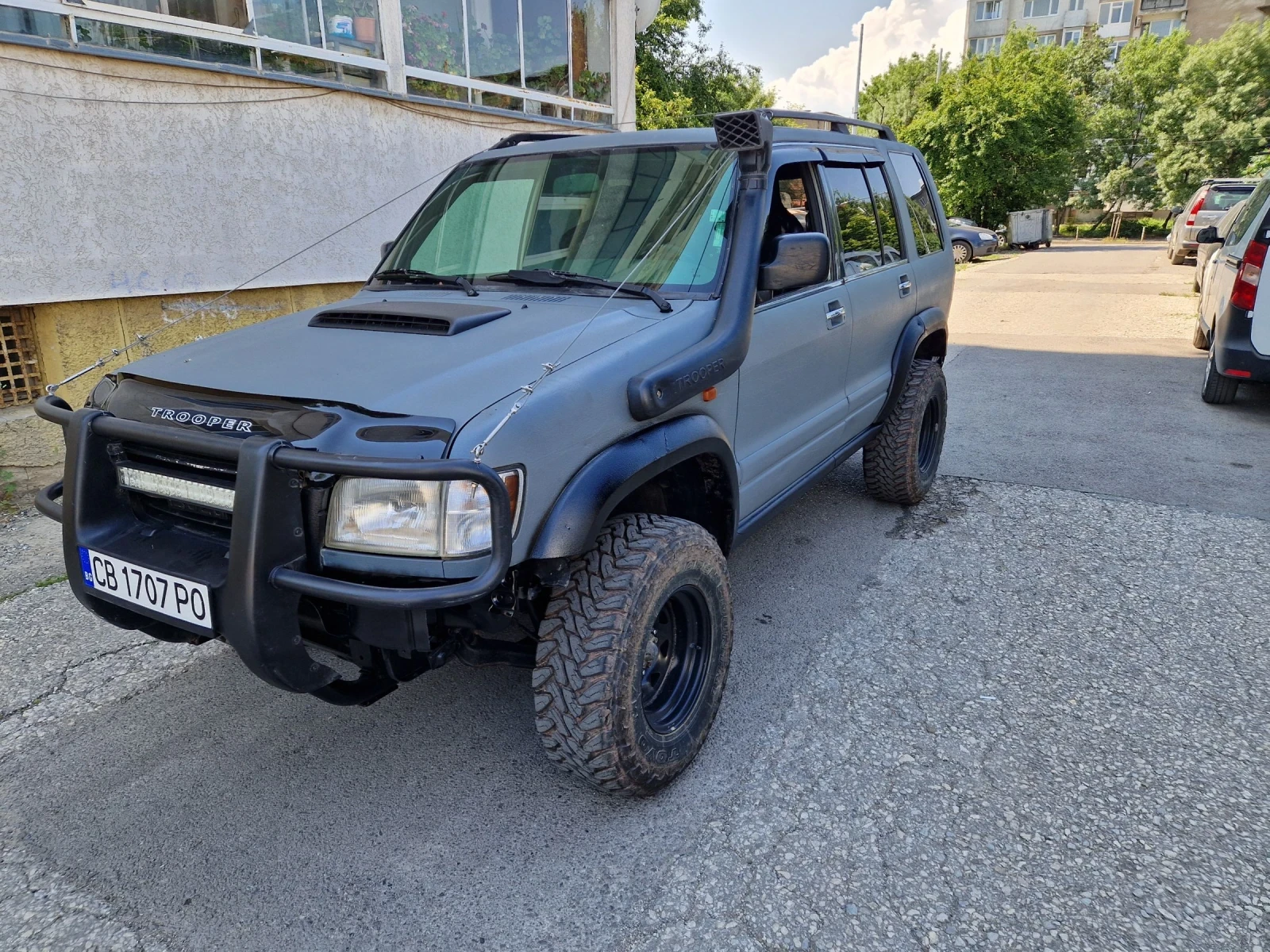 Isuzu Trooper 3.0дизел, 159к.с, 7места, ръчка, снимка 3 - Автомобили и джипове - 55005321