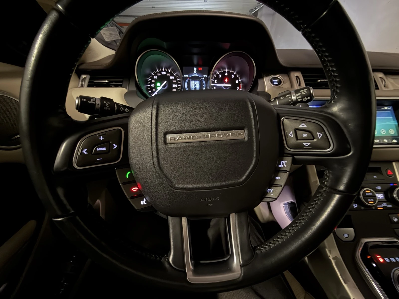 Land Rover Evoque Autobiograpfy, снимка 8 - Автомобили и джипове - 55387137