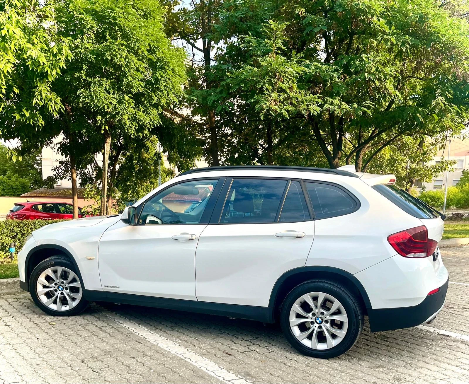 BMW X1, снимка 4 - Автомобили и джипове - 55847442