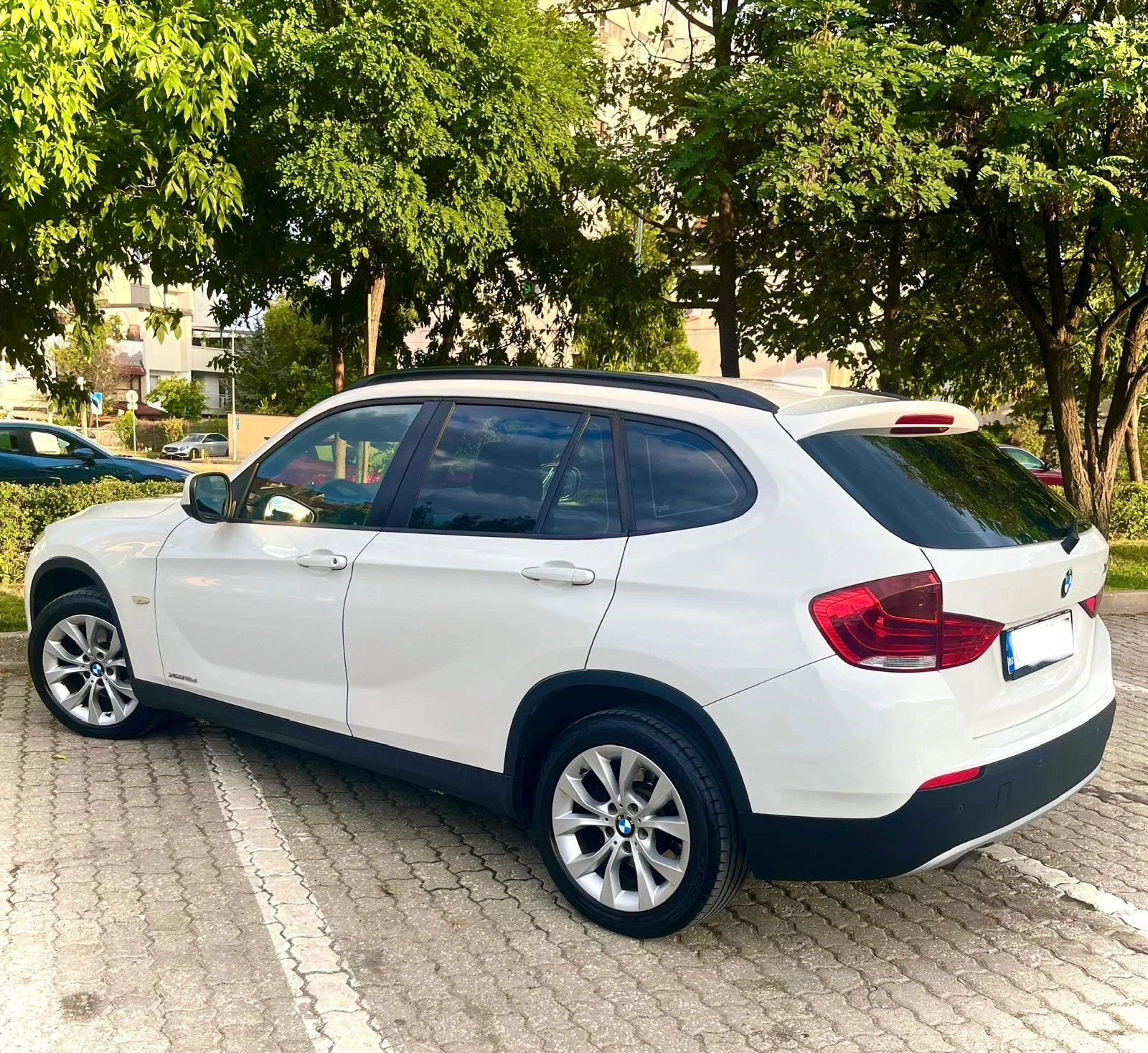 BMW X1, снимка 7 - Автомобили и джипове - 55847442