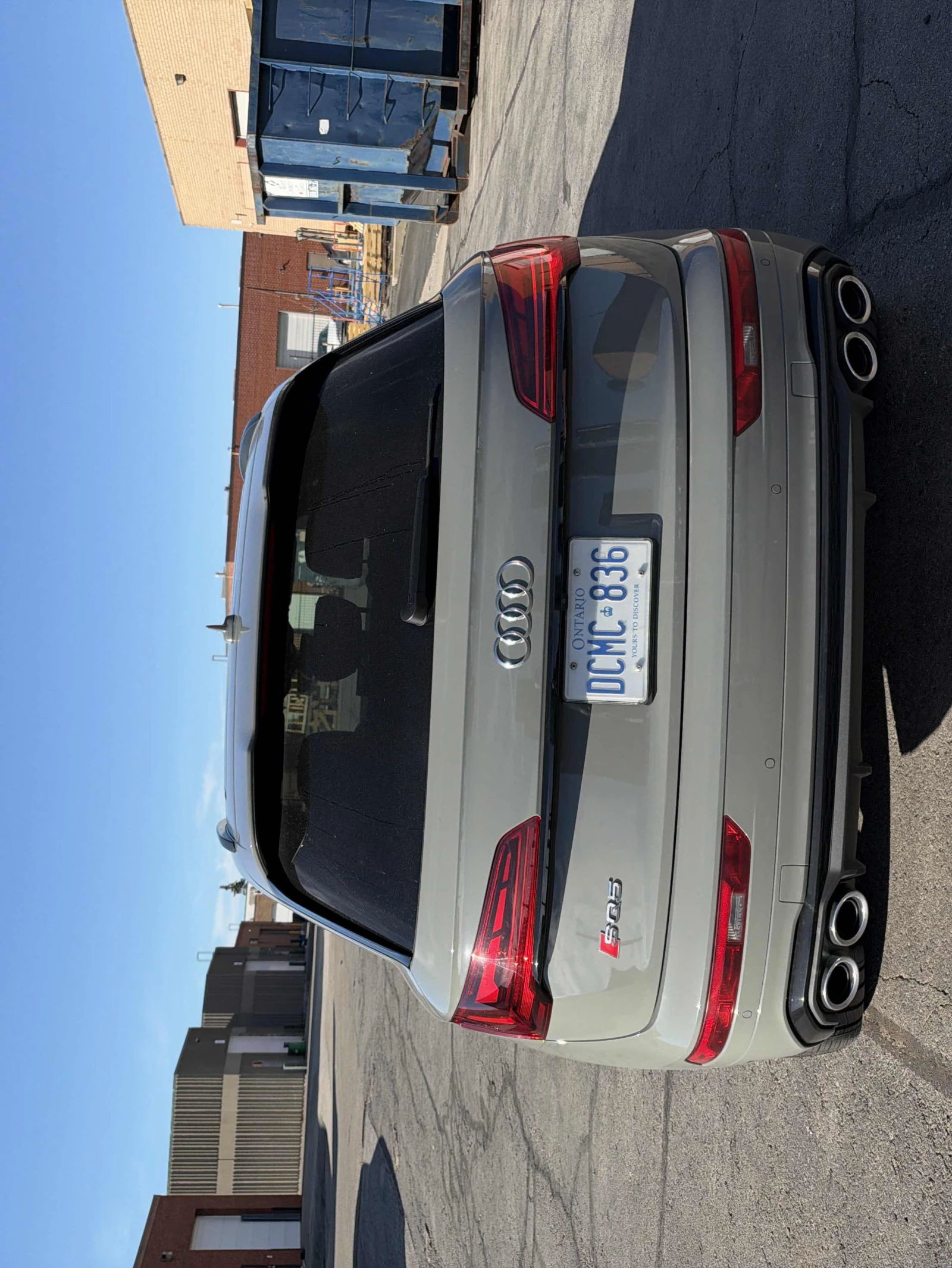 Audi SQ5 Progressiv, снимка 4 - Автомобили и джипове - 56314192