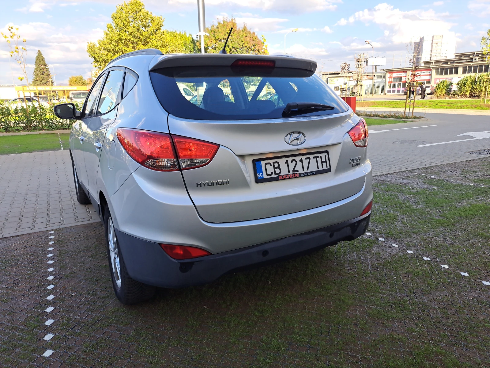 Hyundai IX35, снимка 4 - Автомобили и джипове - 56533063