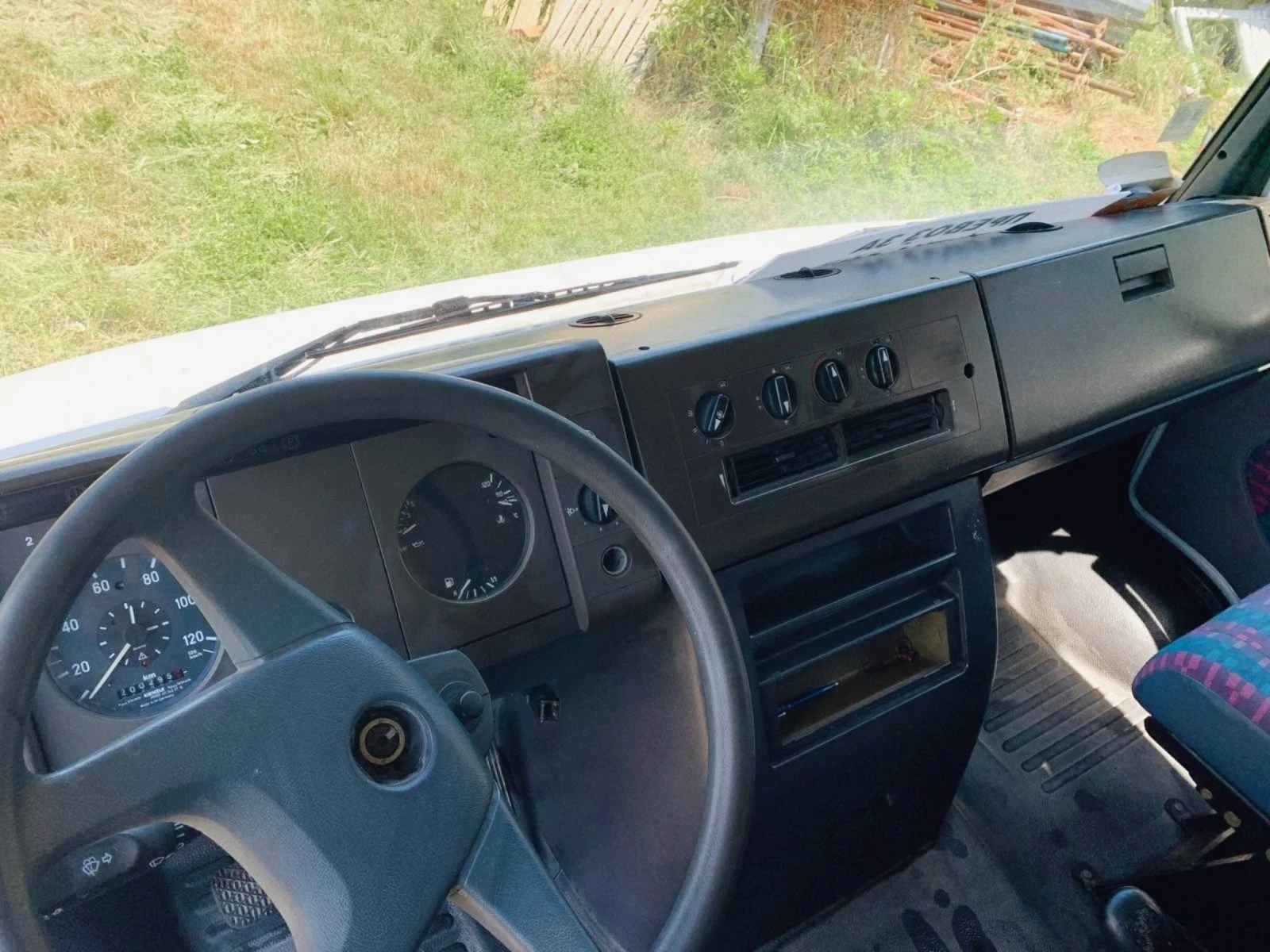 Mercedes-Benz 709 Бордови, снимка 11 - Камиони - 55038820