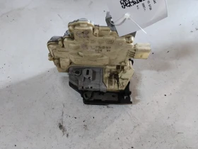 ����� �� �������� �� ����� (����� �����) 3C4839016A VW Passat
