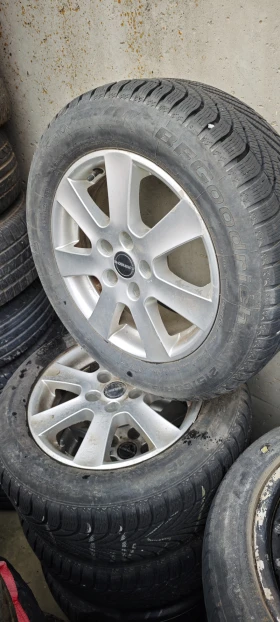 Гуми с джанти BF Goodrich 215/60R16, снимка 1 - Гуми и джанти - 49115338