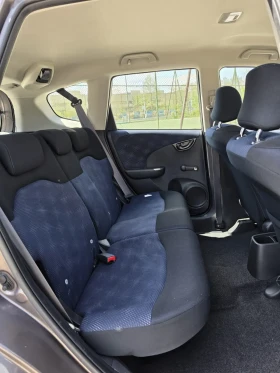 Honda Jazz 1.2i-VTEC Първи собственик, Пълна история в ХОНДА, снимка 13