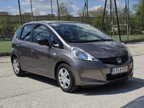 Honda Jazz 1.2i-VTEC Първи собственик, Пълна история в ХОНДА, снимка 3