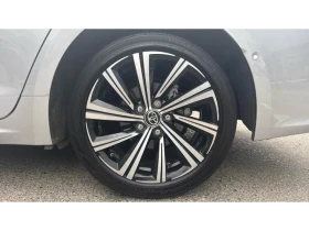 Toyota Corolla 1.8 HSD Luxury Plus - 56900 лв. - 30778624 16