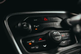 Обява за продажба на Dodge Challenger 5.7 Hemi / RT ~56 400 лв. - изображение 8 | Auto.bg Обява за продажба на Dodge Challenger 5.7 Hemi / RT ~56 400 лв. - изображение 8