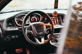 Обява за продажба на Dodge Challenger 5.7 Hemi / RT ~56 400 лв. - изображение 6 | Auto.bg Обява за продажба на Dodge Challenger 5.7 Hemi / RT ~56 400 лв. - изображение 6