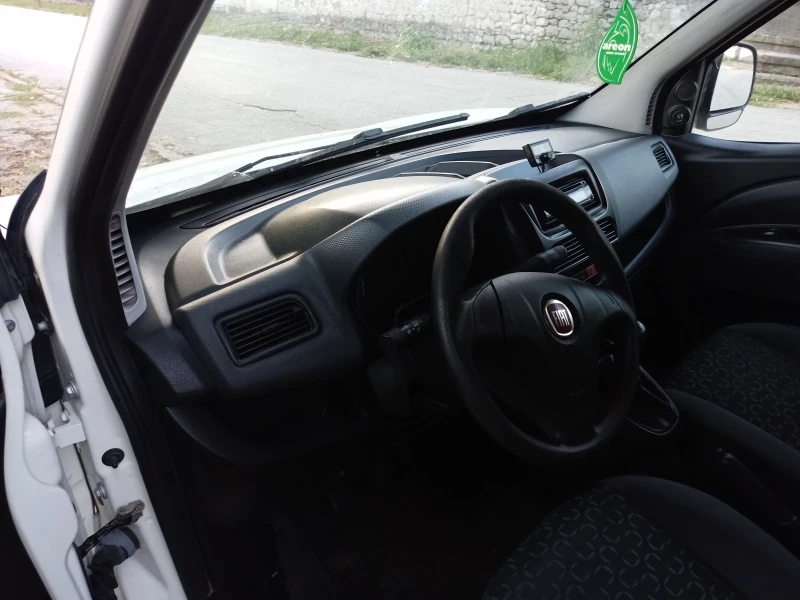 Fiat Doblo 3, снимка 8 - Автомобили и джипове - 47371303