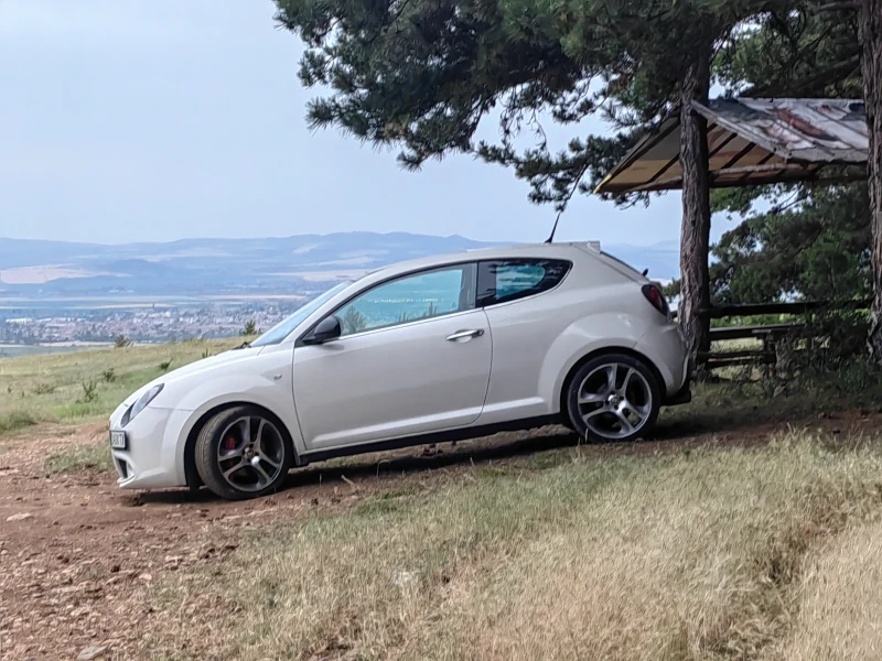 Alfa Romeo MiTo, снимка 10 - Автомобили и джипове - 47385292