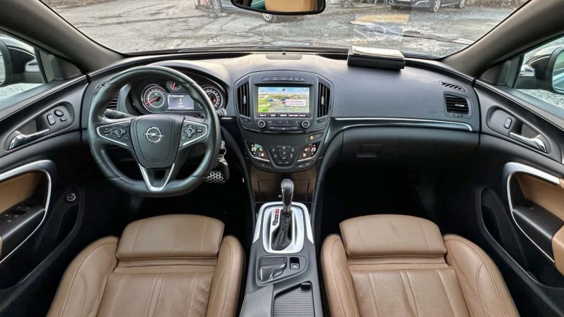 Opel Insignia 2.0T 4x4, Autom.Navi, PANORAMA, снимка 7 - Автомобили и джипове - 47923865