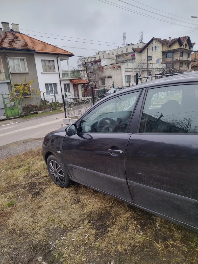 Seat Ibiza, снимка 9 - Автомобили и джипове - 48220958