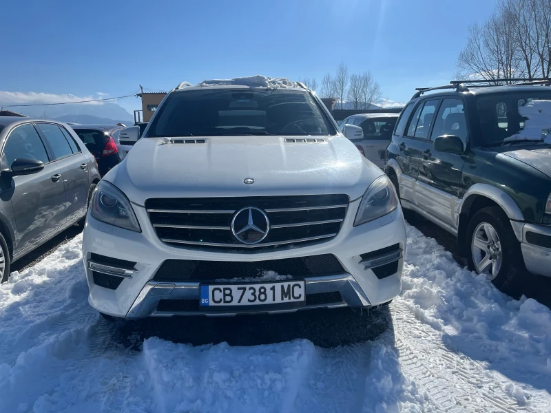 Mercedes-Benz ML 550 550 AMG 4matic, снимка 3 - Автомобили и джипове - 49221353