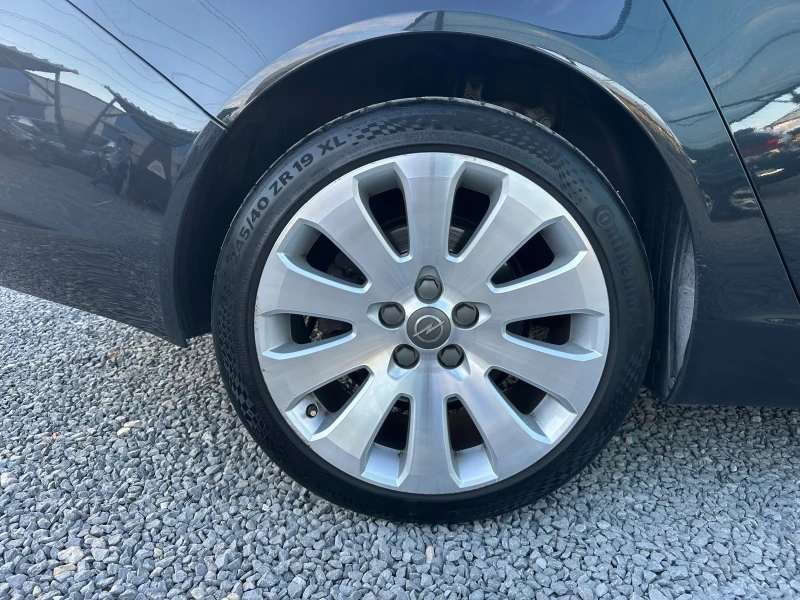Opel Insignia 2.0T 4x4 FULL OPTION, снимка 16 - Автомобили и джипове - 52017977