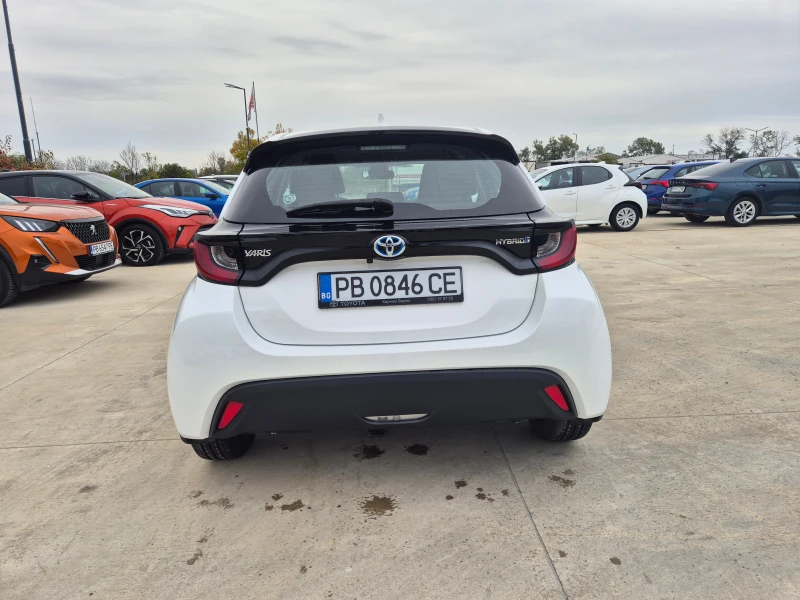 Toyota Yaris КАМЕРА 1, 5 Hybrid А/Т в Гаранция, снимка 4 - Автомобили и джипове - 52091004