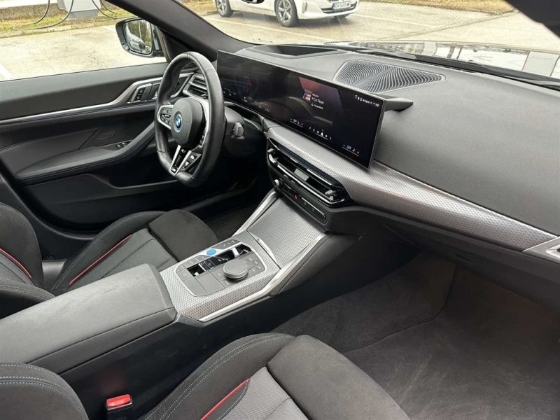 BMW i4 xDrive40 Gran Coupe, снимка 8 - Автомобили и джипове - 52812133