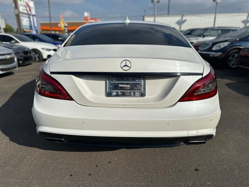 Mercedes-Benz CLS 550 4MATIC* CARFAX* Кожа* Камера* Подгрев* Обдухване* , снимка 6 - Автомобили и джипове - 53076767