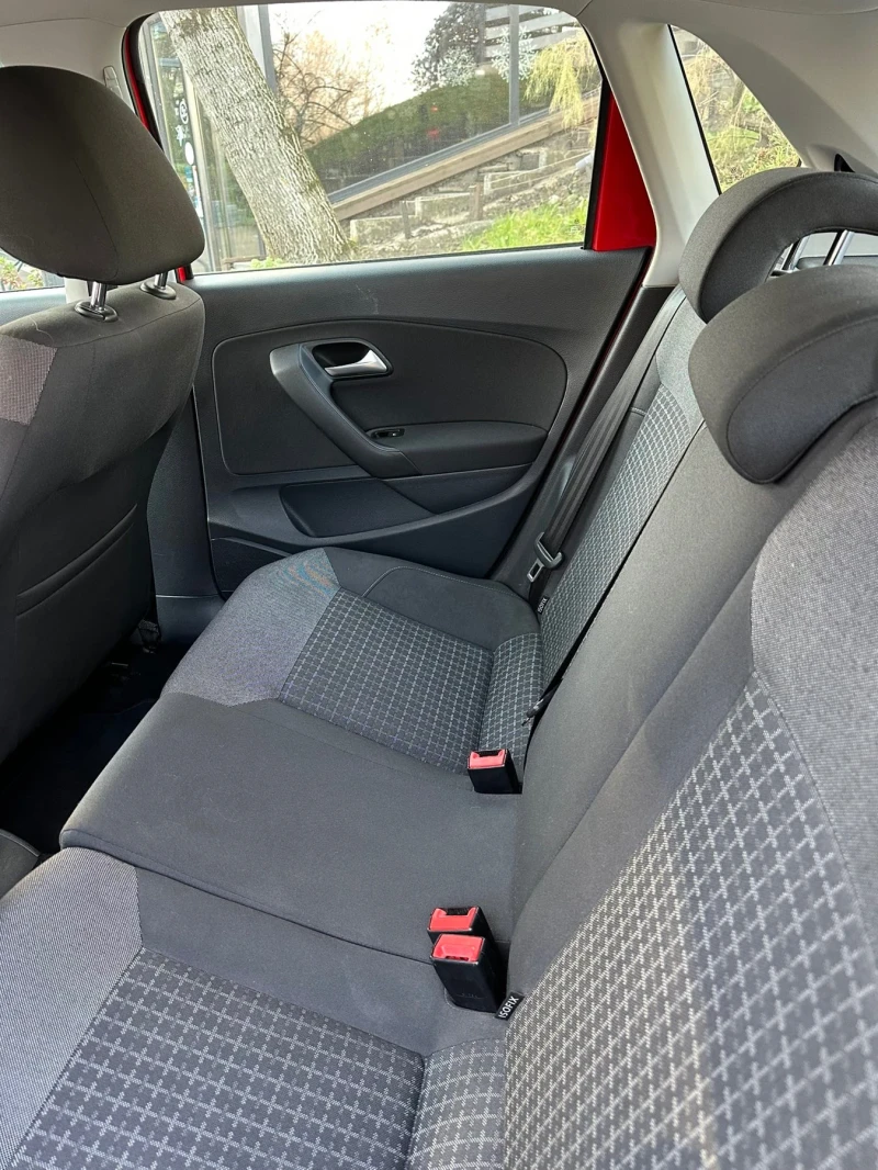 VW Polo 1.2TSI, снимка 7 - Автомобили и джипове - 53096630