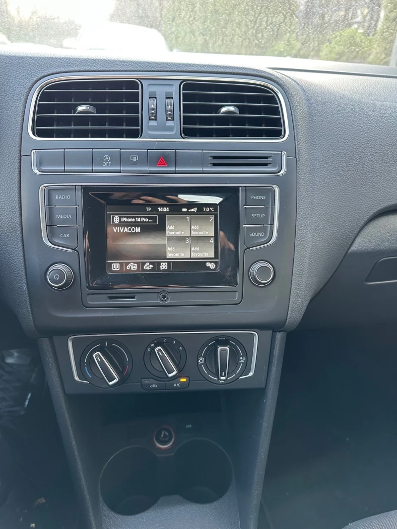 VW Polo 1.2TSI, снимка 5 - Автомобили и джипове - 53096630