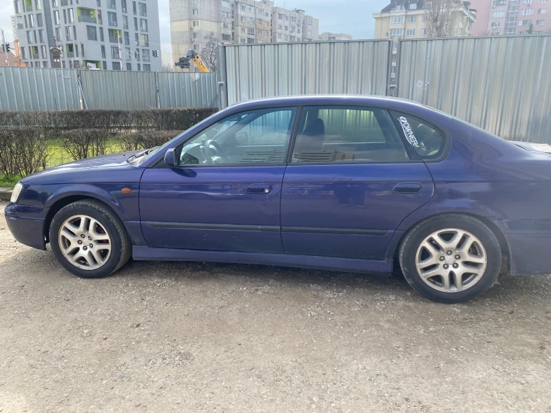 Subaru Legacy 2.5 156 к.с. ръчка, снимка 12 - Автомобили и джипове - 53514039
