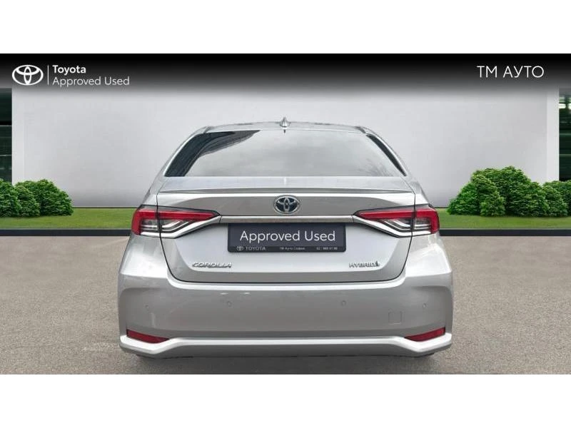 Toyota Corolla 1.8 HSD Luxury Plus - изображение 4