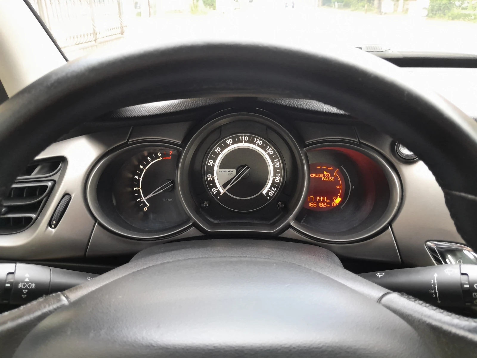 Citroen C3 1.2i - | Mobile.bg   13