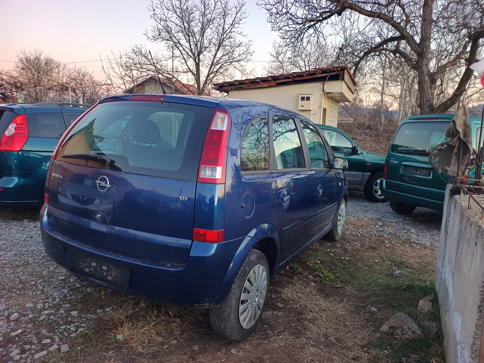 Opel Meriva 1.6 I/ECO/Климатик/Евро 4  - изображение 8