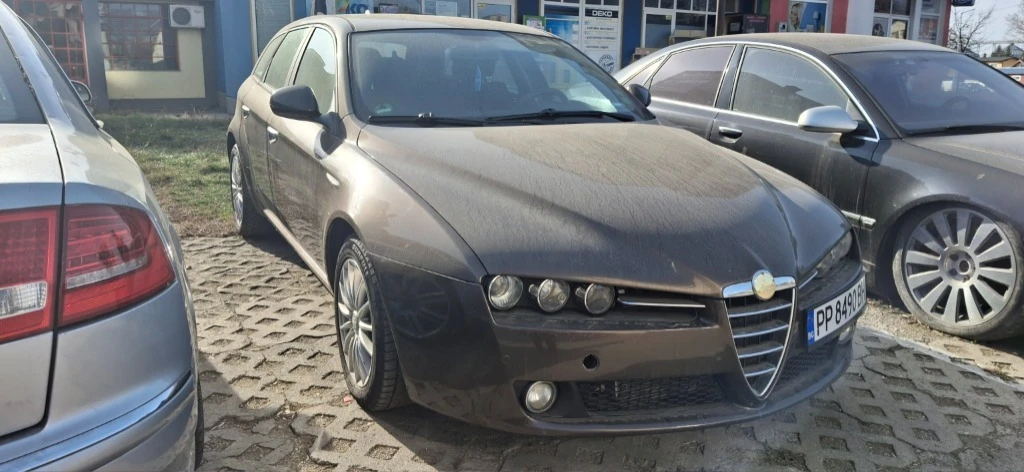 Alfa Romeo 159 sportwagon  - изображение 2
