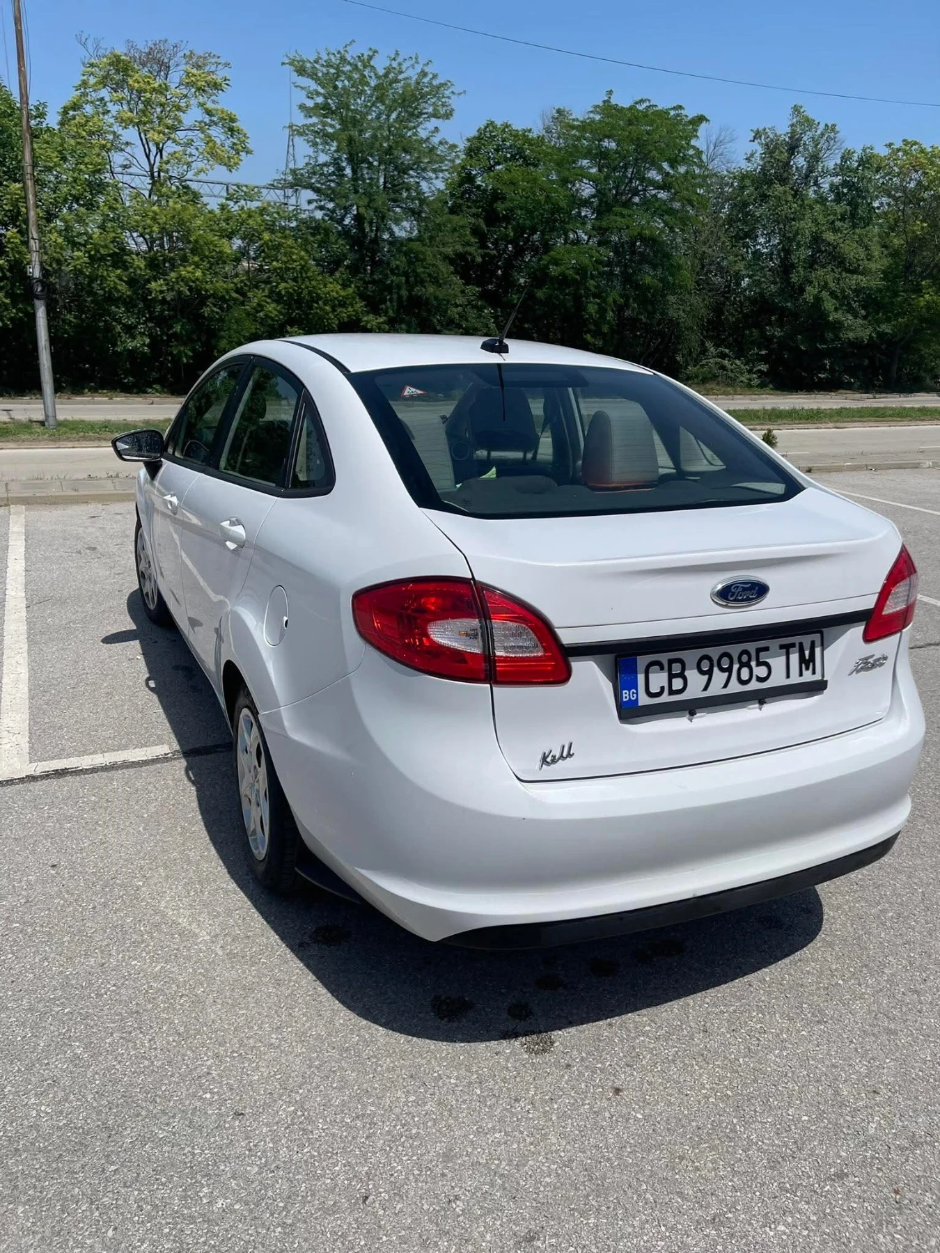Ford Fiesta Sedan 1.6 газ - изображение 5