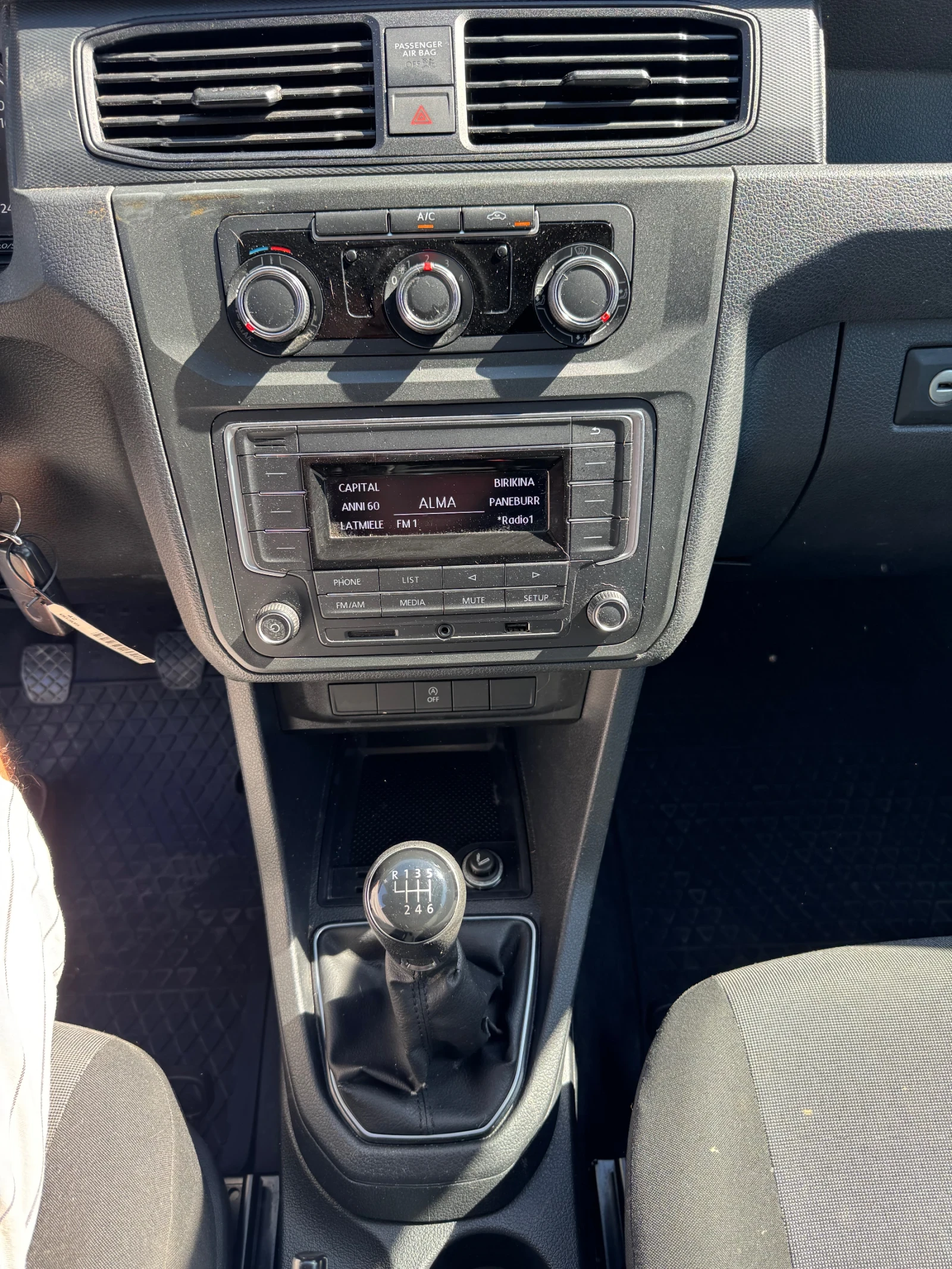 VW Caddy MAXI* 248200km* КЛИМА* 2020г* 1.4 CNG 110hp* euro  | Mobile.bg — изображение 4