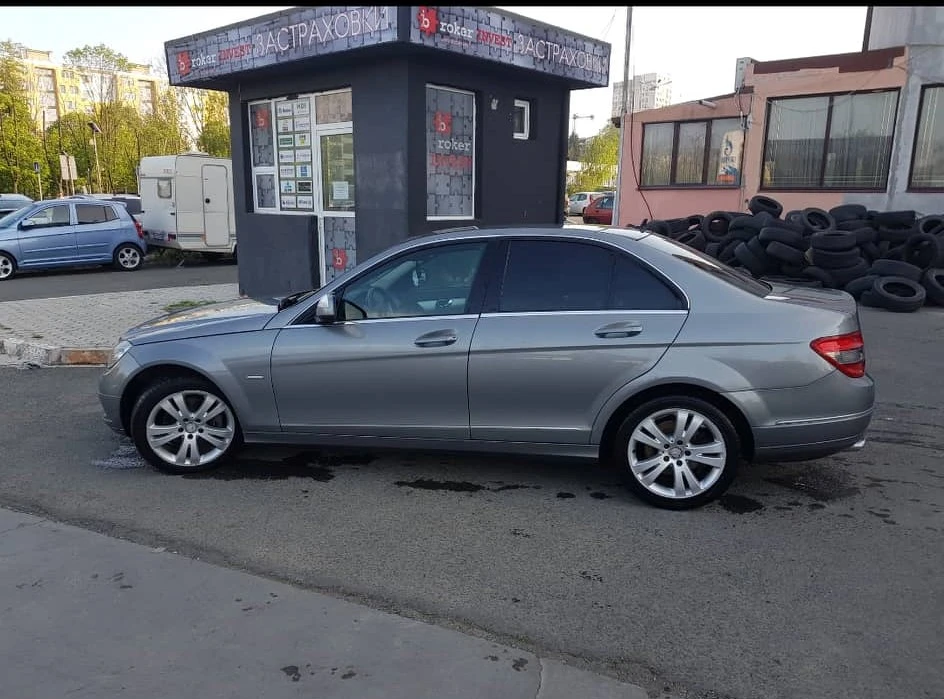 Mercedes-Benz C 220  - изображение 2