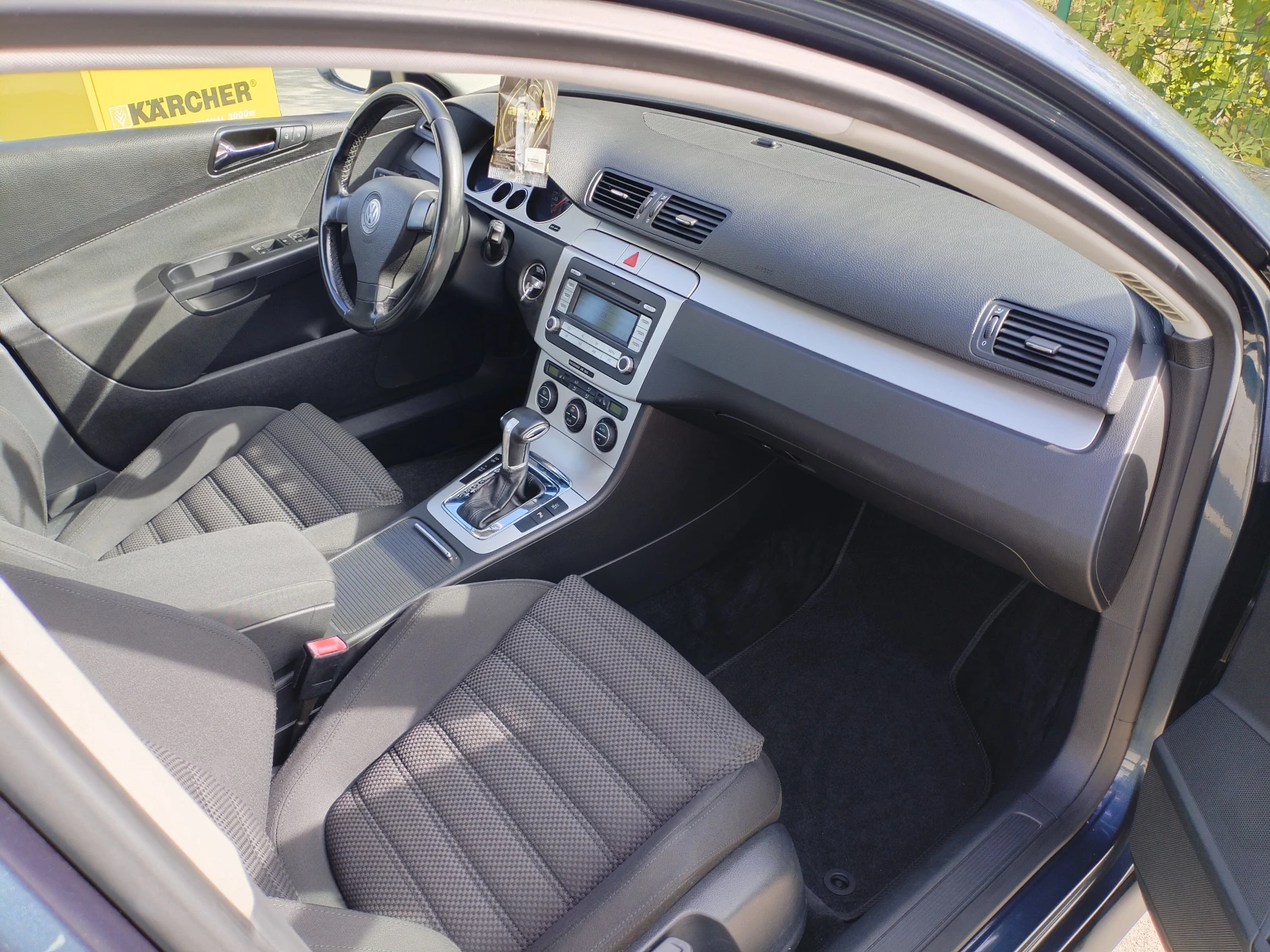 VW Passat 2.0TDI DSG | Mobile.bg   13