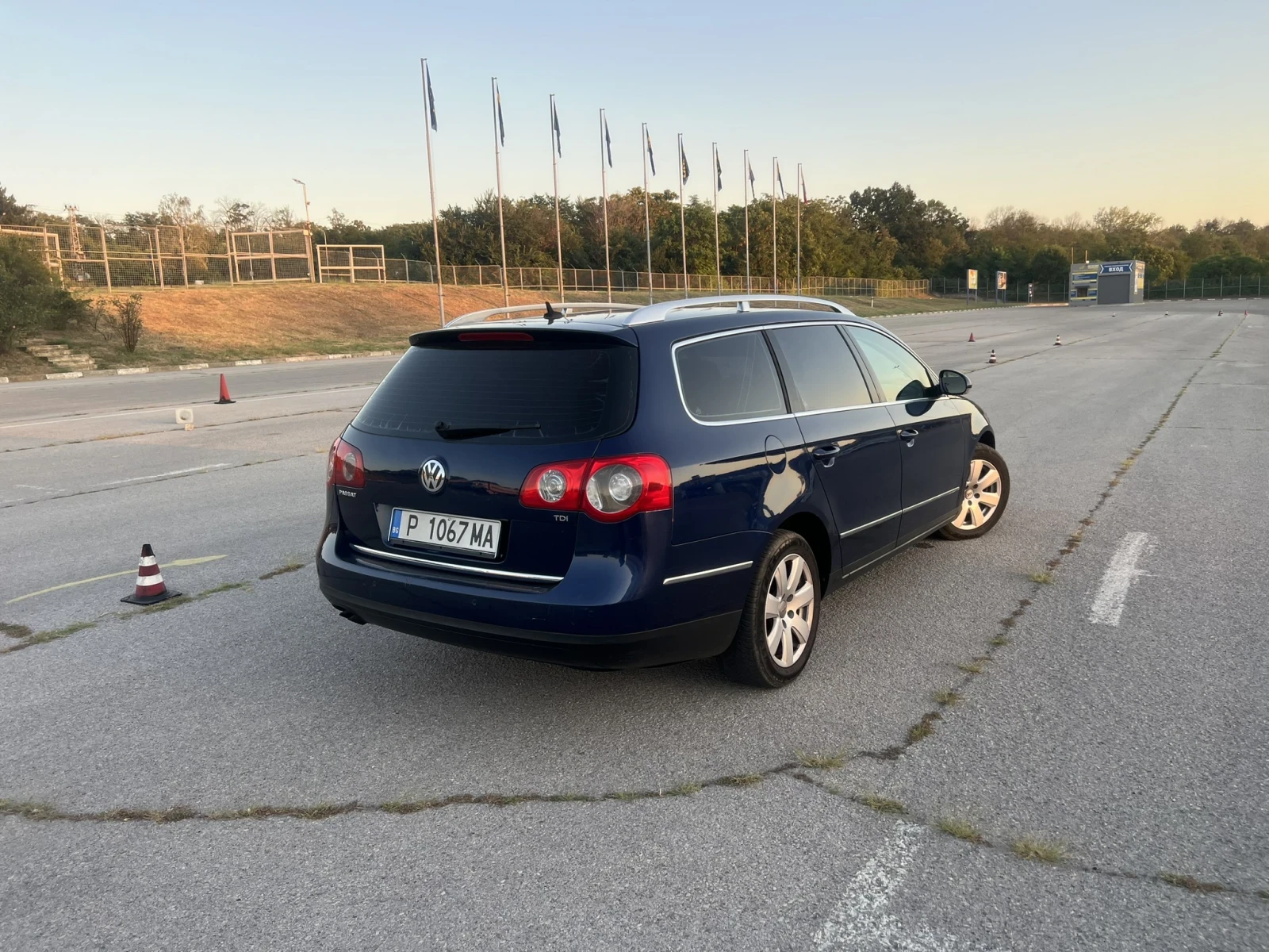 VW Passat 1.9TDI! ТОП СЪСТОЯНИЕ! ГЕРМАНИЯ! | Mobile.bg — изображение 6