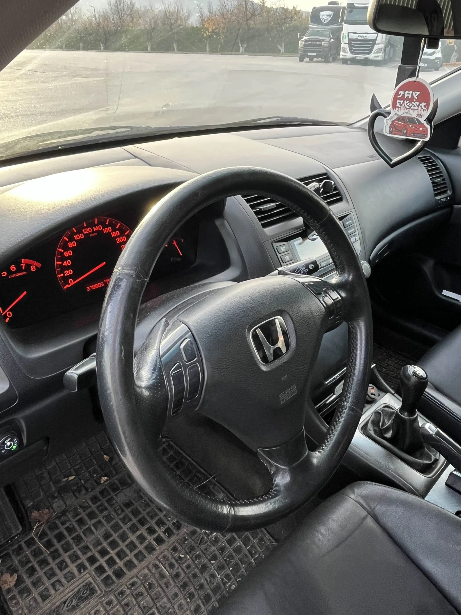 Honda Accord  - изображение 8