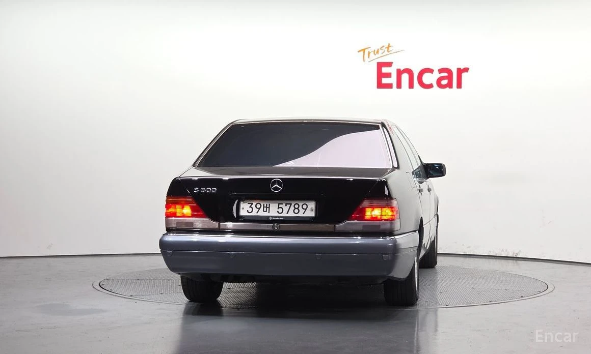 Mercedes-Benz S 320  - изображение 4