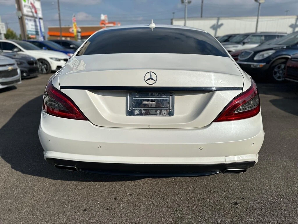 Mercedes-Benz CLS 550 4MATIC* CARFAX* Кожа* Камера* Подгрев* Обдухване*  - изображение 6