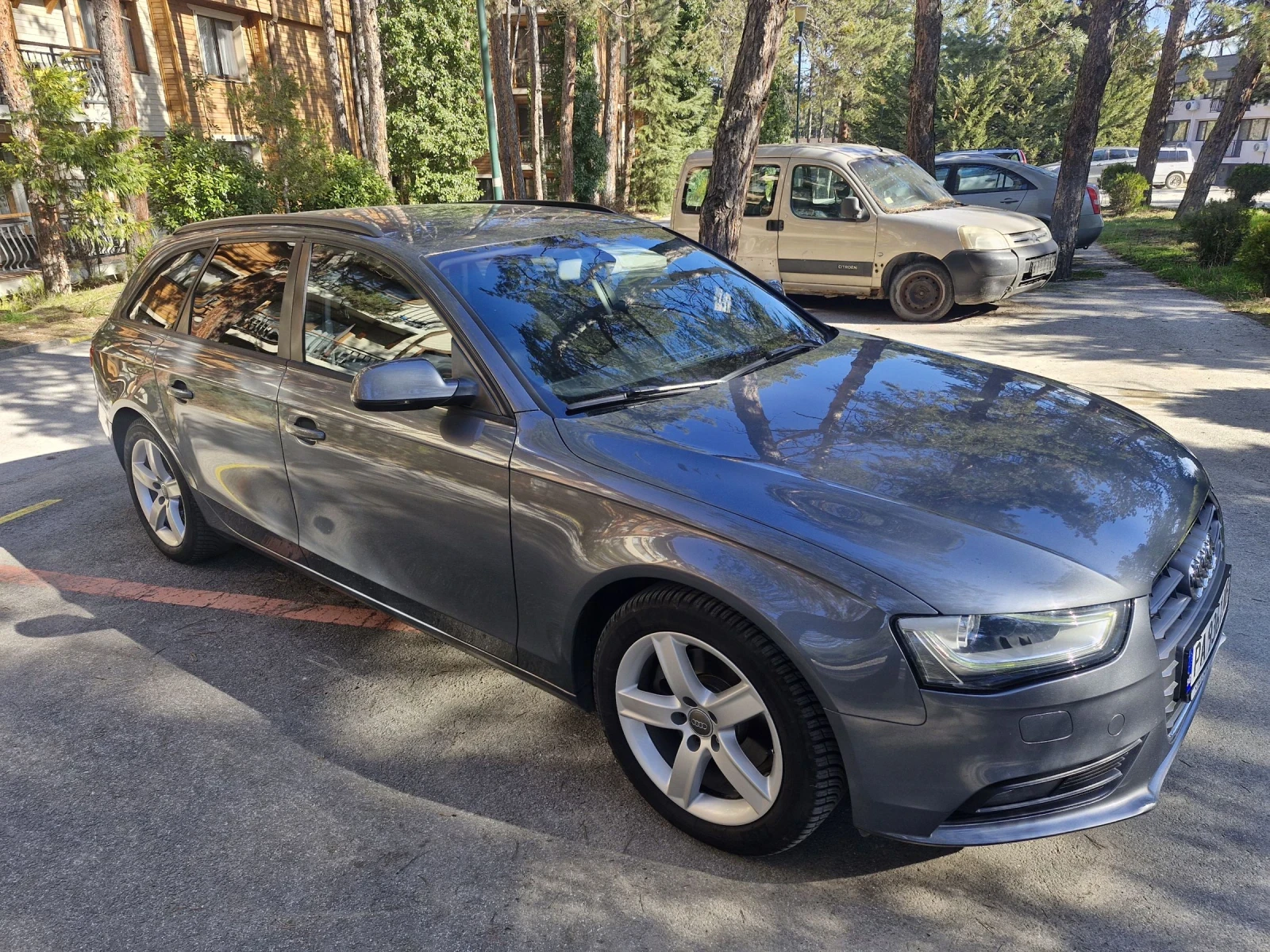 Audi A4 2.0TDI , снимка 4 - Автомобили и джипове - 53648124